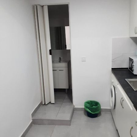 Precioso Apartamento Moderno Cerca Del Carrefour Rosaleda Málaga Kültér fotó