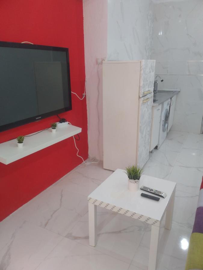 Precioso Apartamento Moderno Cerca Del Carrefour Rosaleda Málaga Kültér fotó
