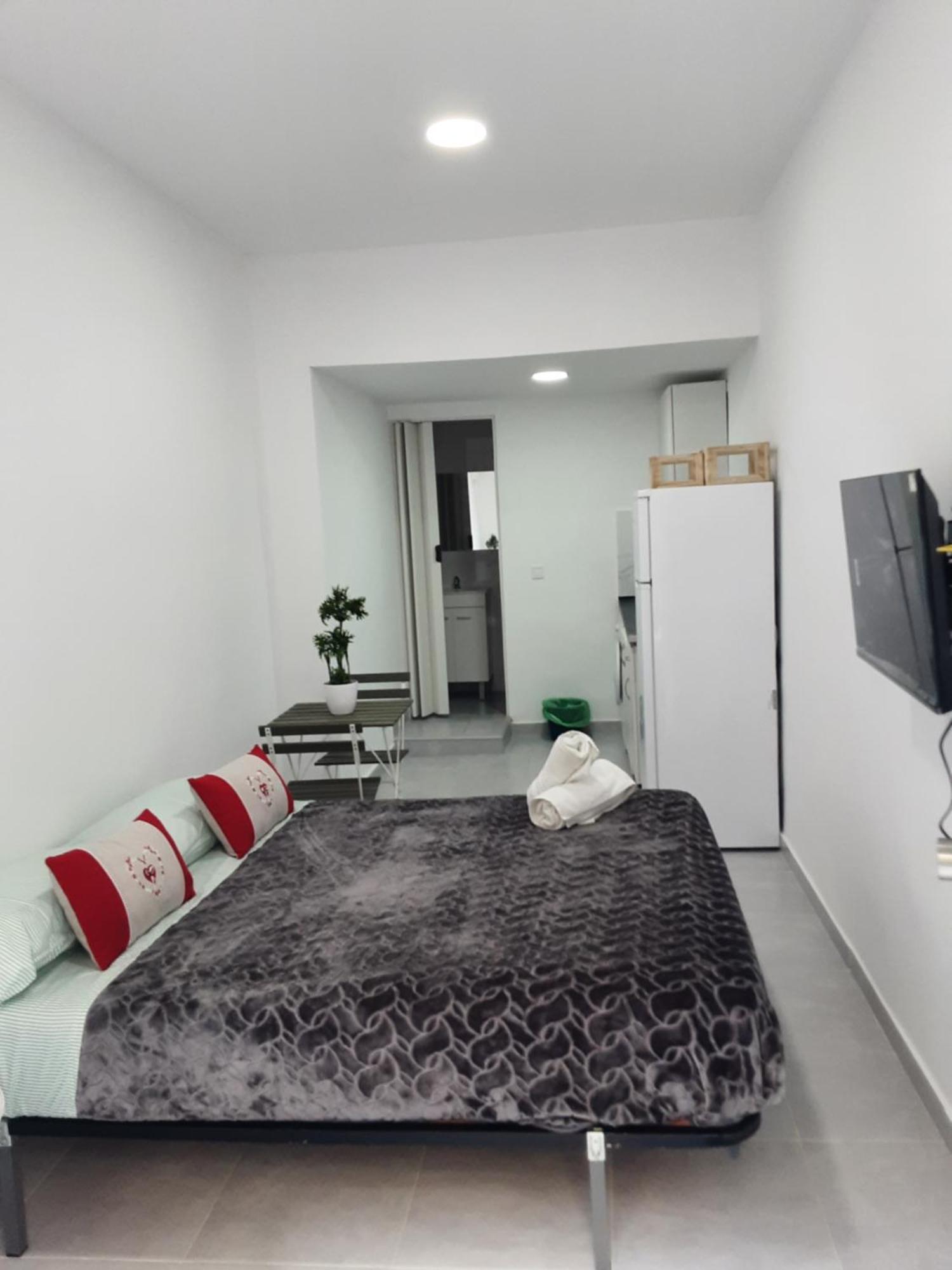 Precioso Apartamento Moderno Cerca Del Carrefour Rosaleda Málaga Kültér fotó