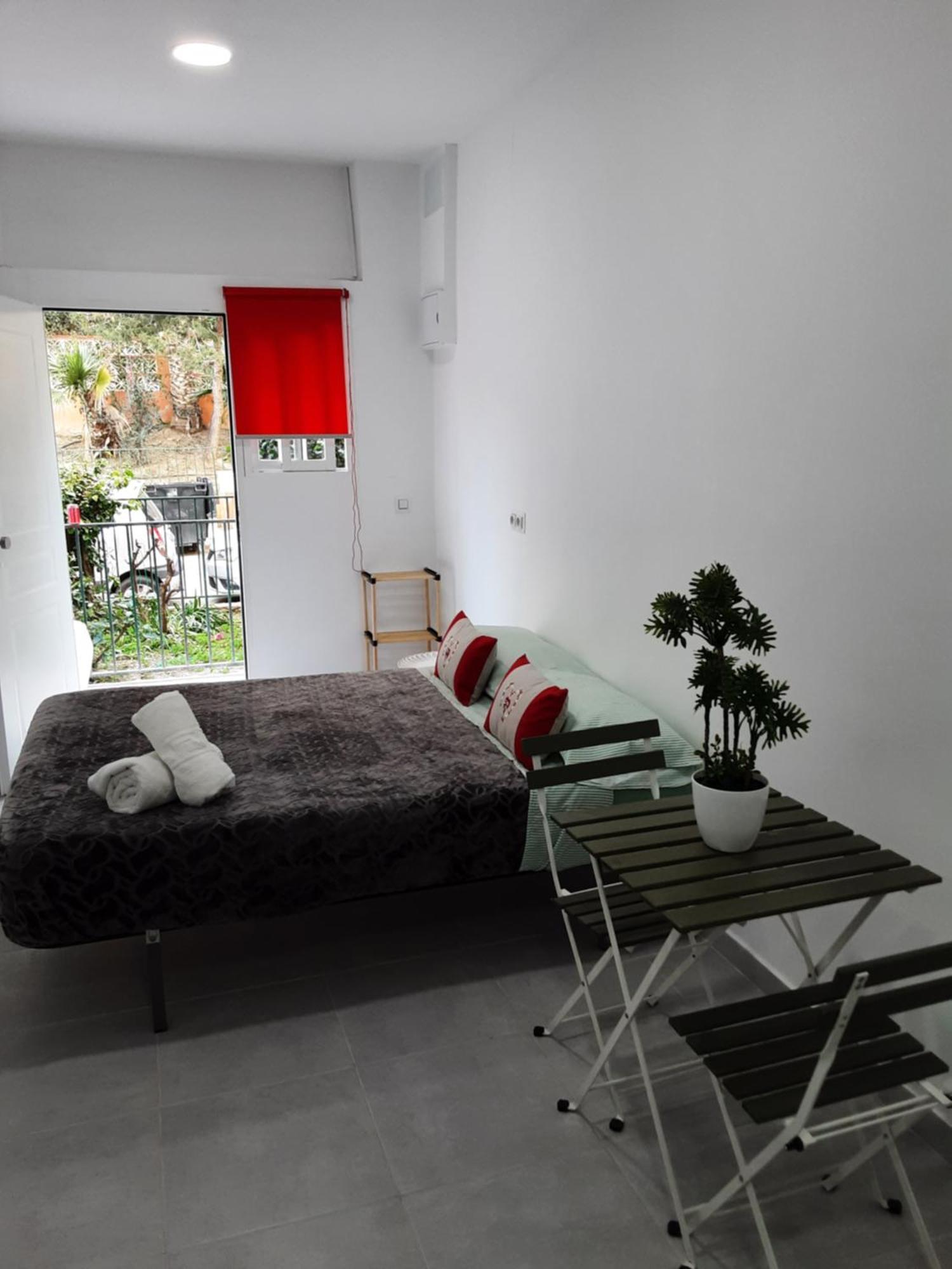 Precioso Apartamento Moderno Cerca Del Carrefour Rosaleda Málaga Kültér fotó